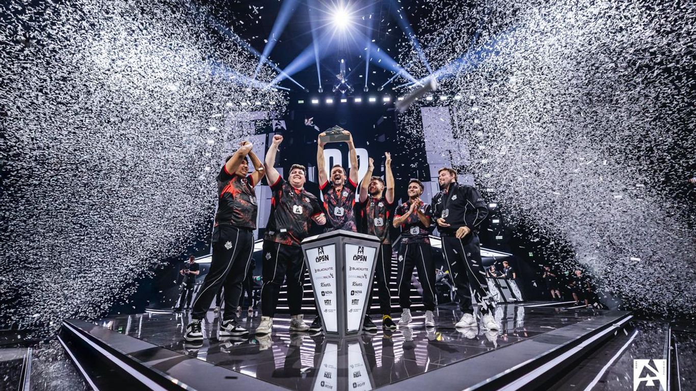 “BLAST Open London 2025” тэмцээний Гранд финалд “G2 Esports” баг шуугиантай ялалт байгууллаа