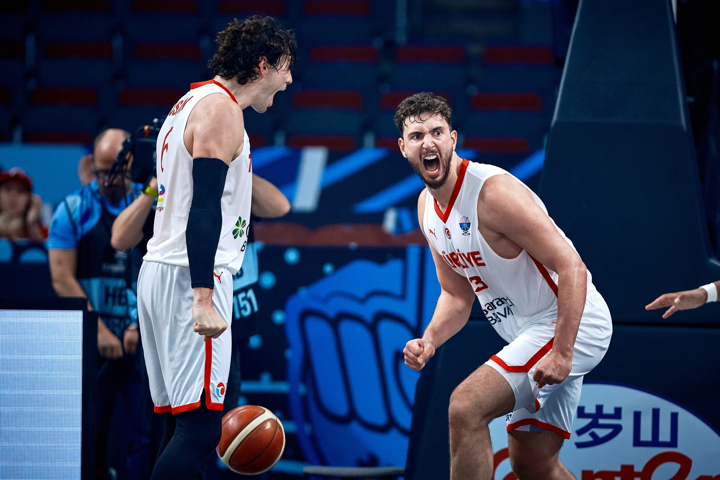 Тойм: "FIBA EuroBasket-2025" тэмцээний шөвгийн наймд өрсөлдөх шилдэг багууд тодорлоо