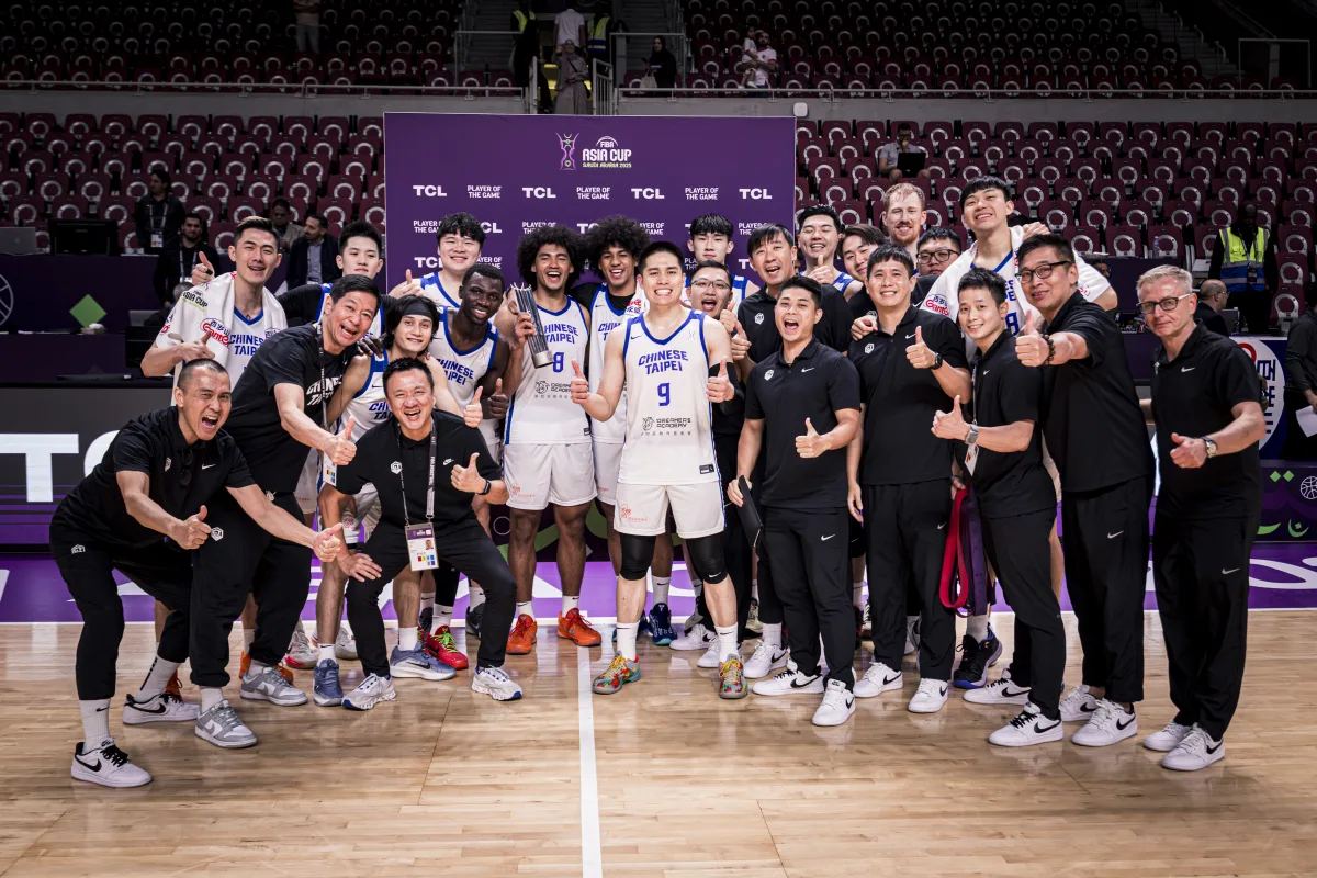 FIBA Asia Cup 2025: Филиппиний шигшээ багийн лидер Justin Brownlee багаа шөвгийн 8-д шалгарууллаа