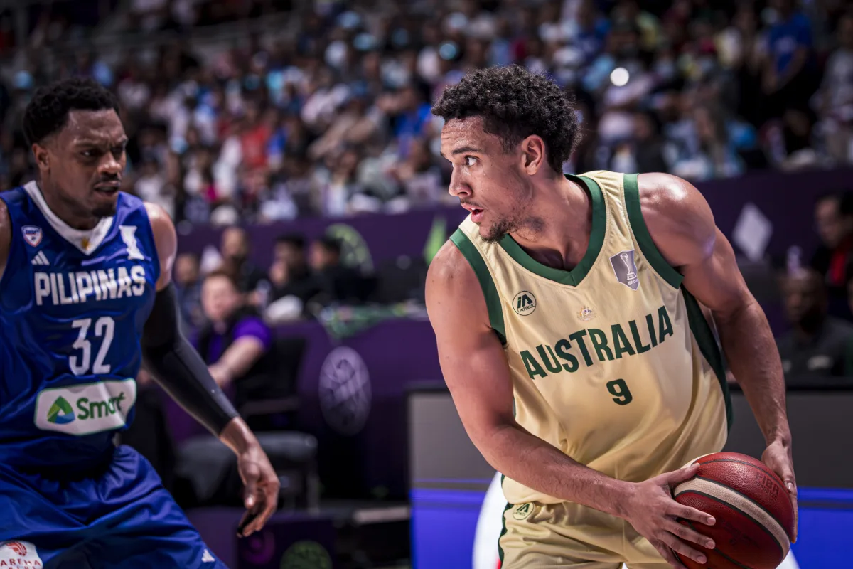 FIBA ASIA CUP 2025: Ираны шигшээ баг гайхалтай эргэн ирэлт хийж хагас шигшээд Австралийн хамтаар шалгарлаа