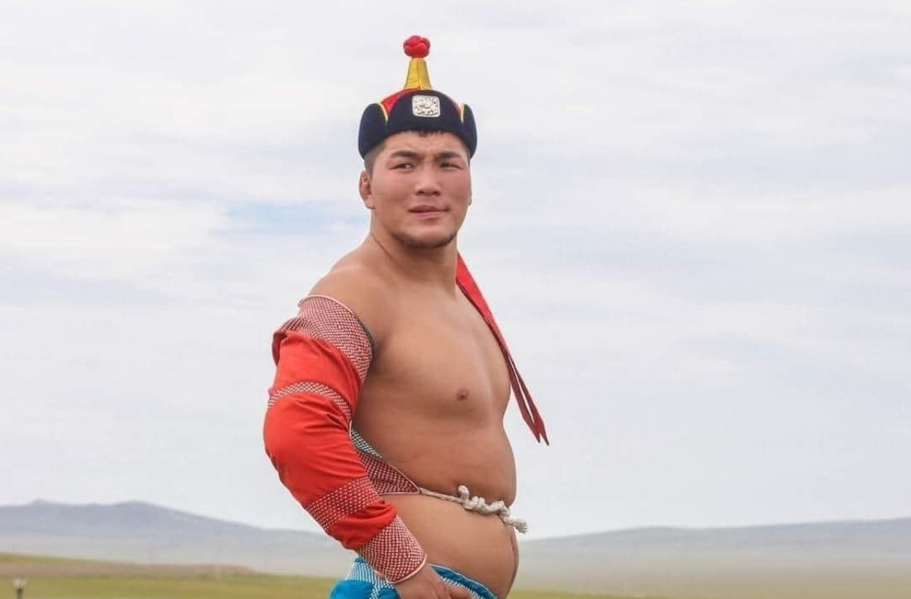 Энэ оны бөхийн чансааг тэргүүлж, наадмын дэвжээг өнгөлөх бөхчүүд