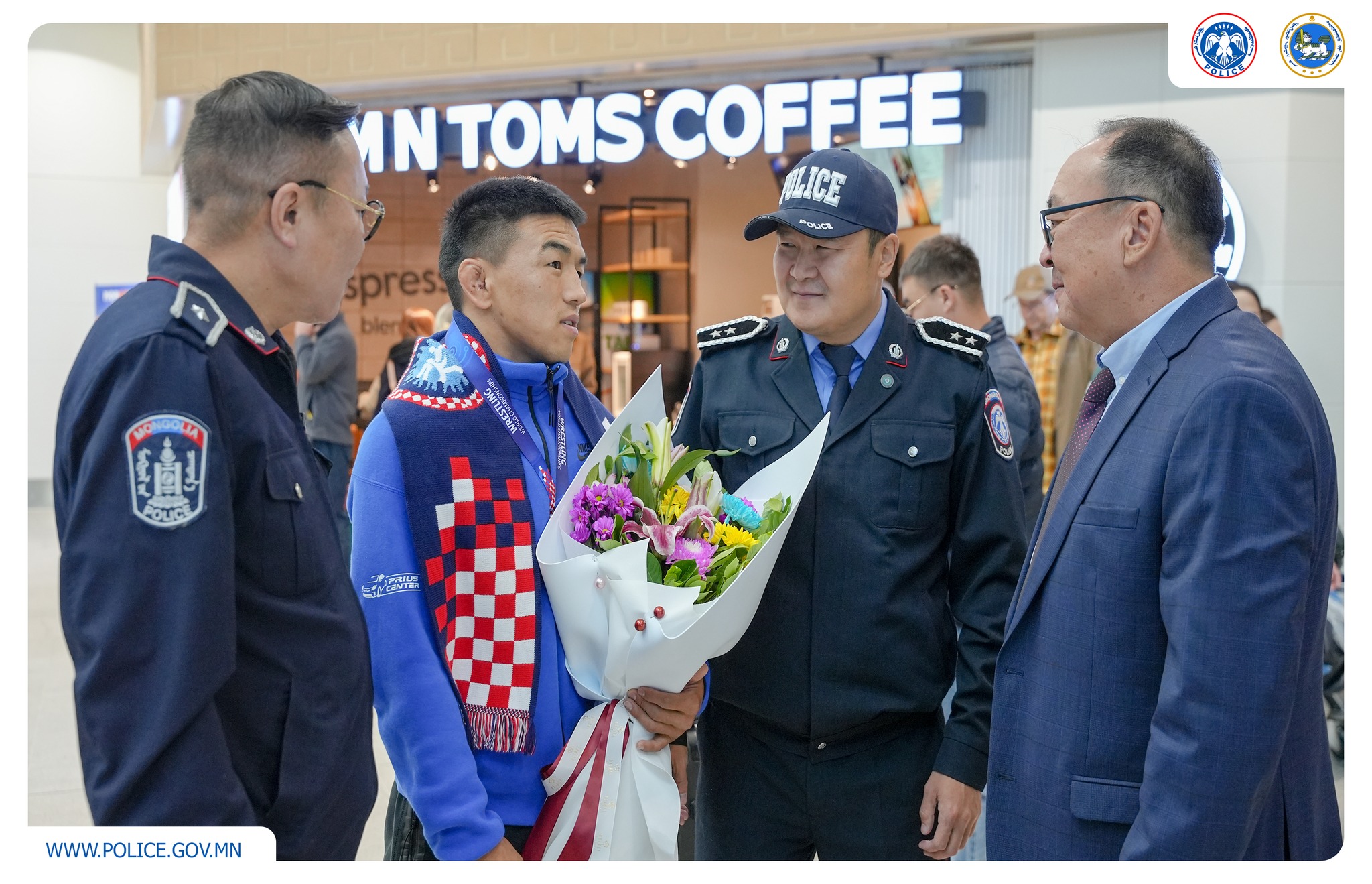 МУГТ Төмөр-Очирын Тулга Дэлхийн аваргын мөнгөн медаль хүртэж эх орондоо ирлээ