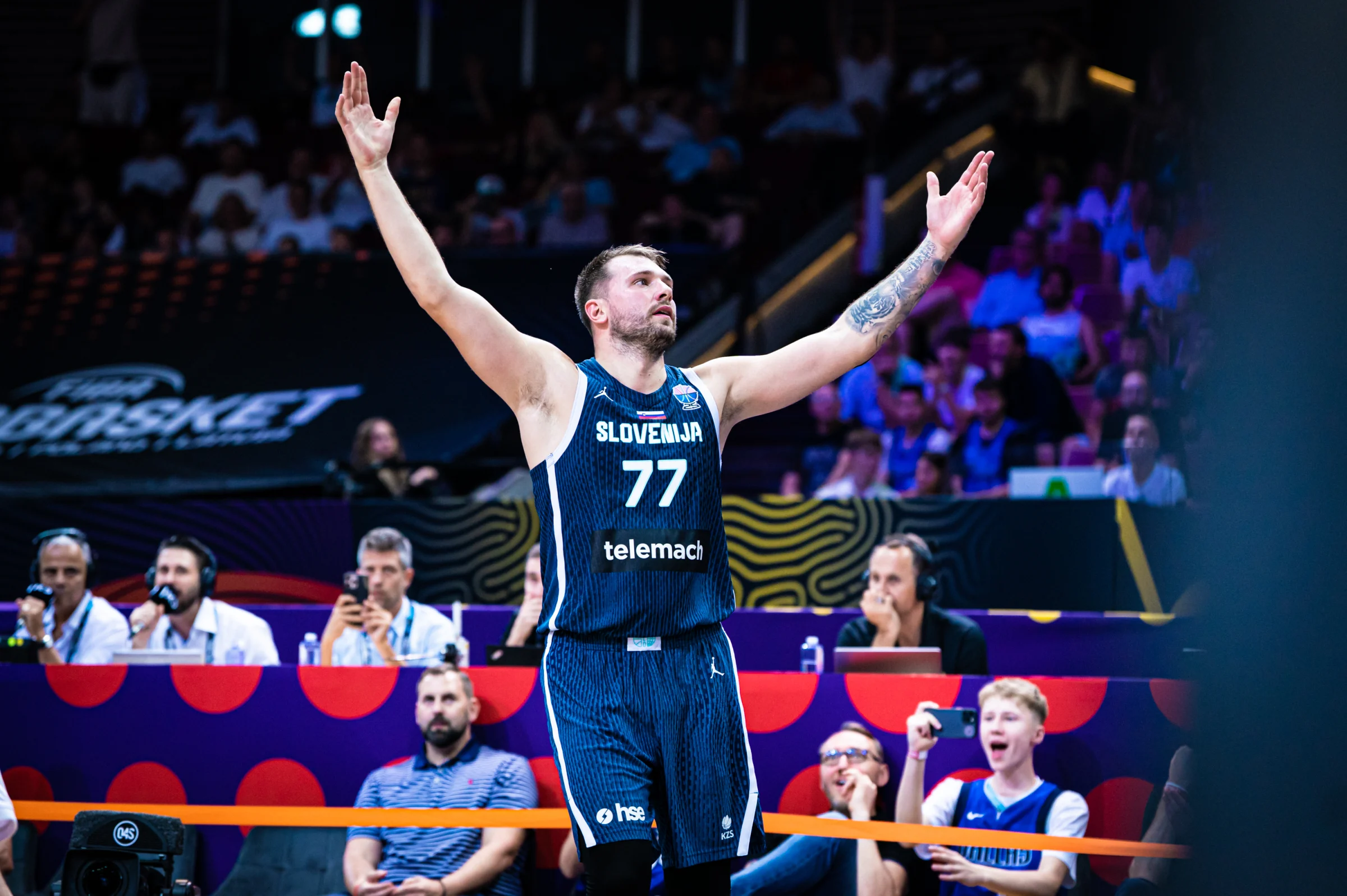 FIBA EuroBasket-2025: Энэ жилийн Евро Баскетийн шилдэг тоглогчийн шагналыг магадгүй Лука Дончич авах байх