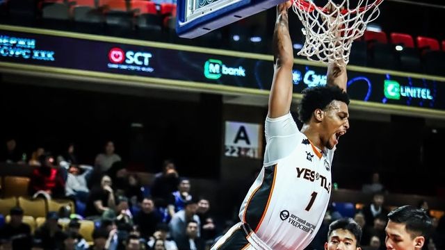 Kenny Wooten JR нутаг буцлаа