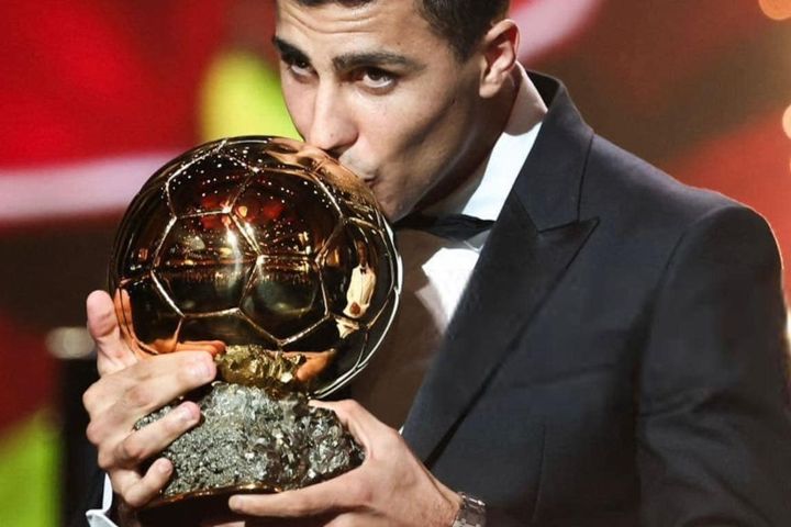 ШИНЭХЭН “BALLON d’OR”-ЫН ЭЗЭН РОДРИ!