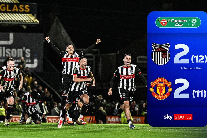 Английн хөлбөмбөгийн 4-р лигийн Grimsby Town клуб Manchester united клубийг цомын тэмцээнээс хаслаа
