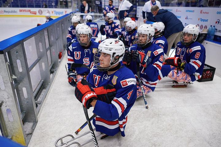 NHL-ИЙН ТОГЛОГЧИД ЭНЭ ОЛИМПООР ЭРГЭЖ ИРНЭ