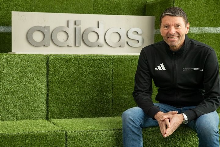 ADIDAS КОМПАНИЙН ГҮЙЦЭТГЭХ ЗАХИРАЛ РОРСТЕД ИРЭХ ЖИЛ АЖЛАА ӨГӨХӨӨ МЭДЭГДЛЭЭ