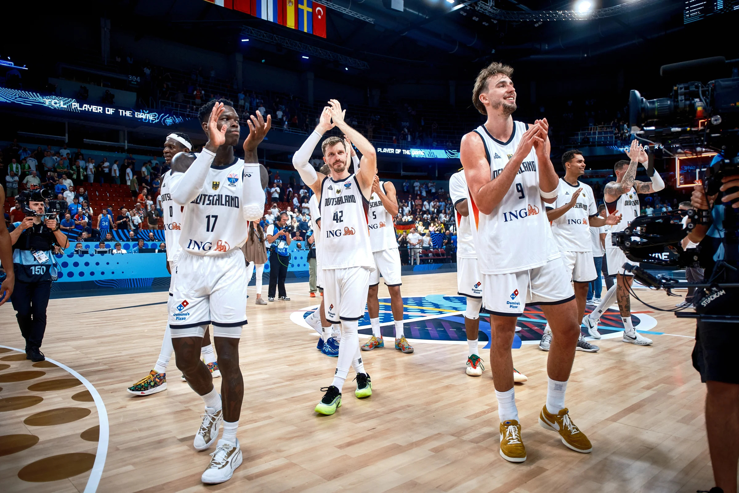 EuroBasket-2025: Энэ удаагийн аварга шалгаруулах тэмцээнийг өнгөлж байсан Лука Дончич тэмцээнээ өндөрлүүллээ