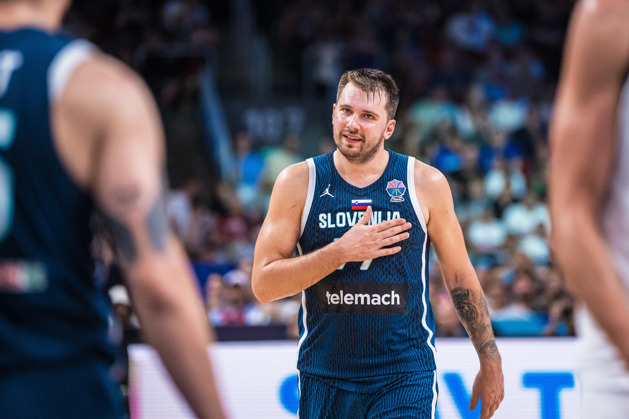 EuroBasket-2025: Энэ удаагийн аварга шалгаруулах тэмцээнийг өнгөлж байсан Лука Дончич тэмцээнээ өндөрлүүллээ